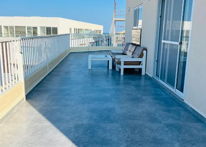 Sinsea Penthouse