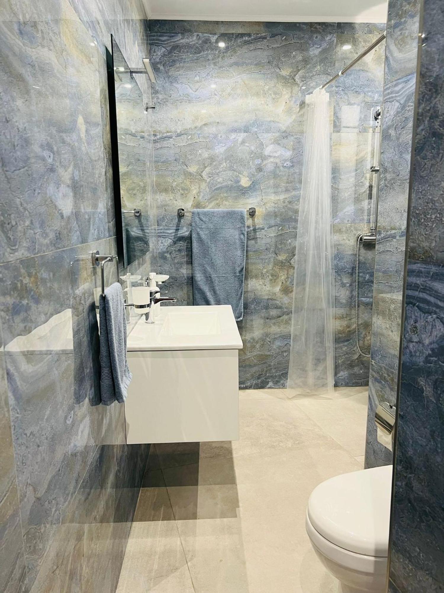 Sinsea Penthouse * St. Paul's Bay